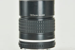 Nikon Serie E 2,8/135mm mint CE10591