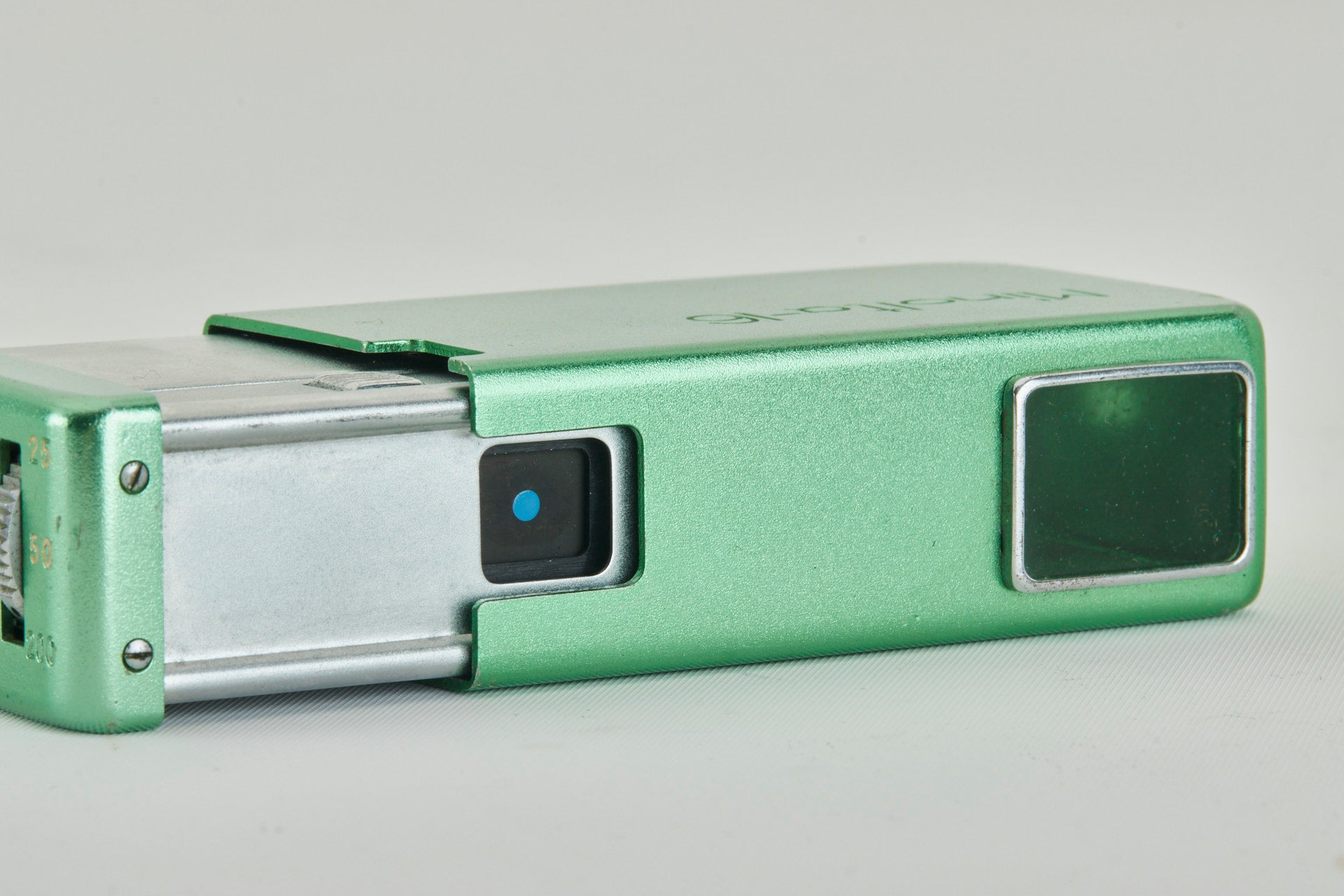 Minolta 16 Camera 16mm Set  CE11477