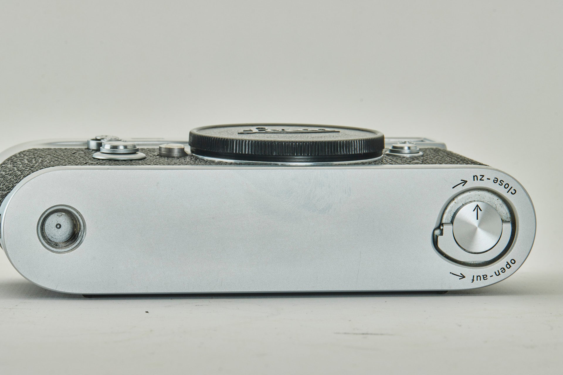 Leica M2 Butten Rewind No.959892 and Case CE11485