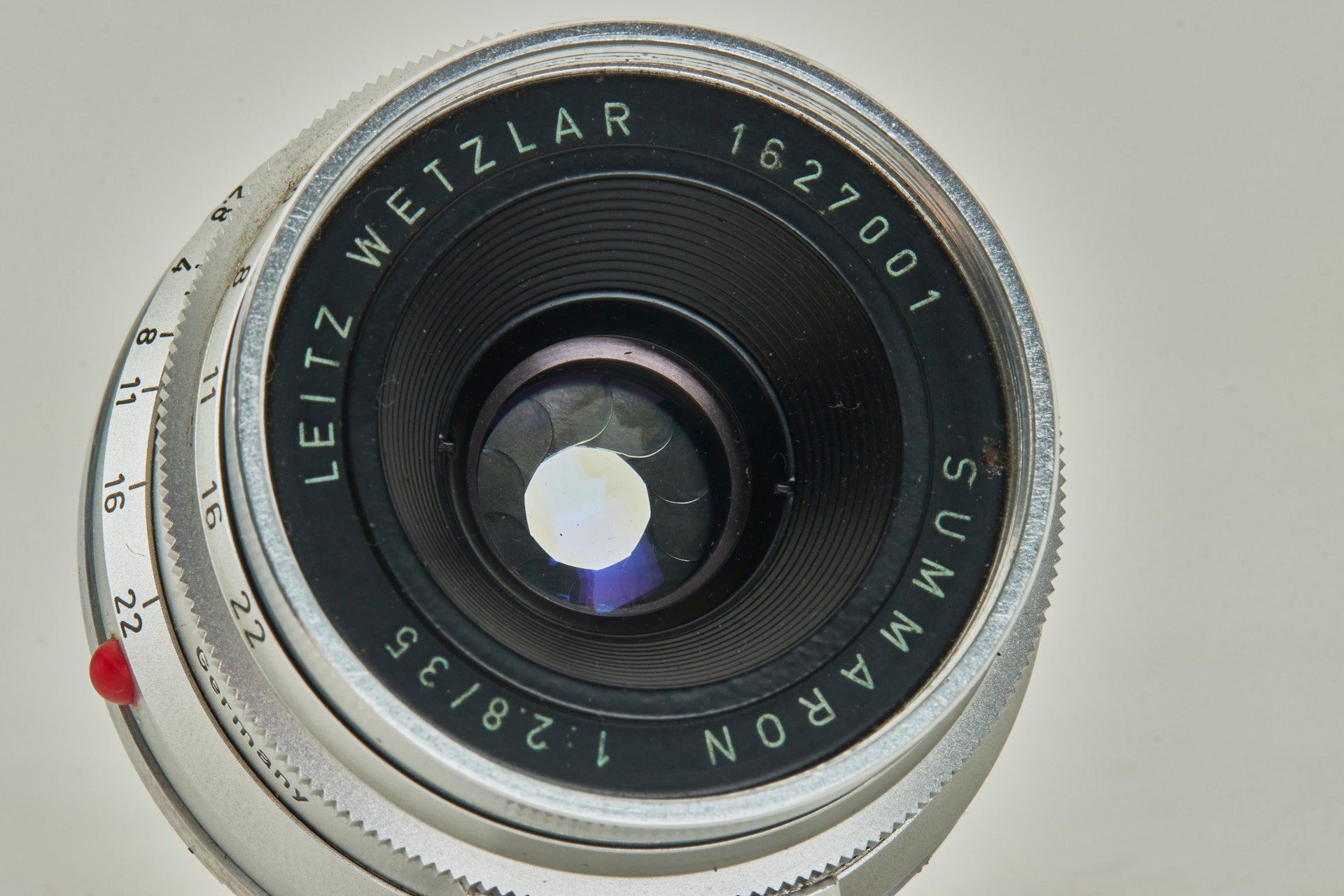 Leitz Leica Summaron 2,8/35mm double 39mount M-mount and M39-mount cap hood  CE 11486