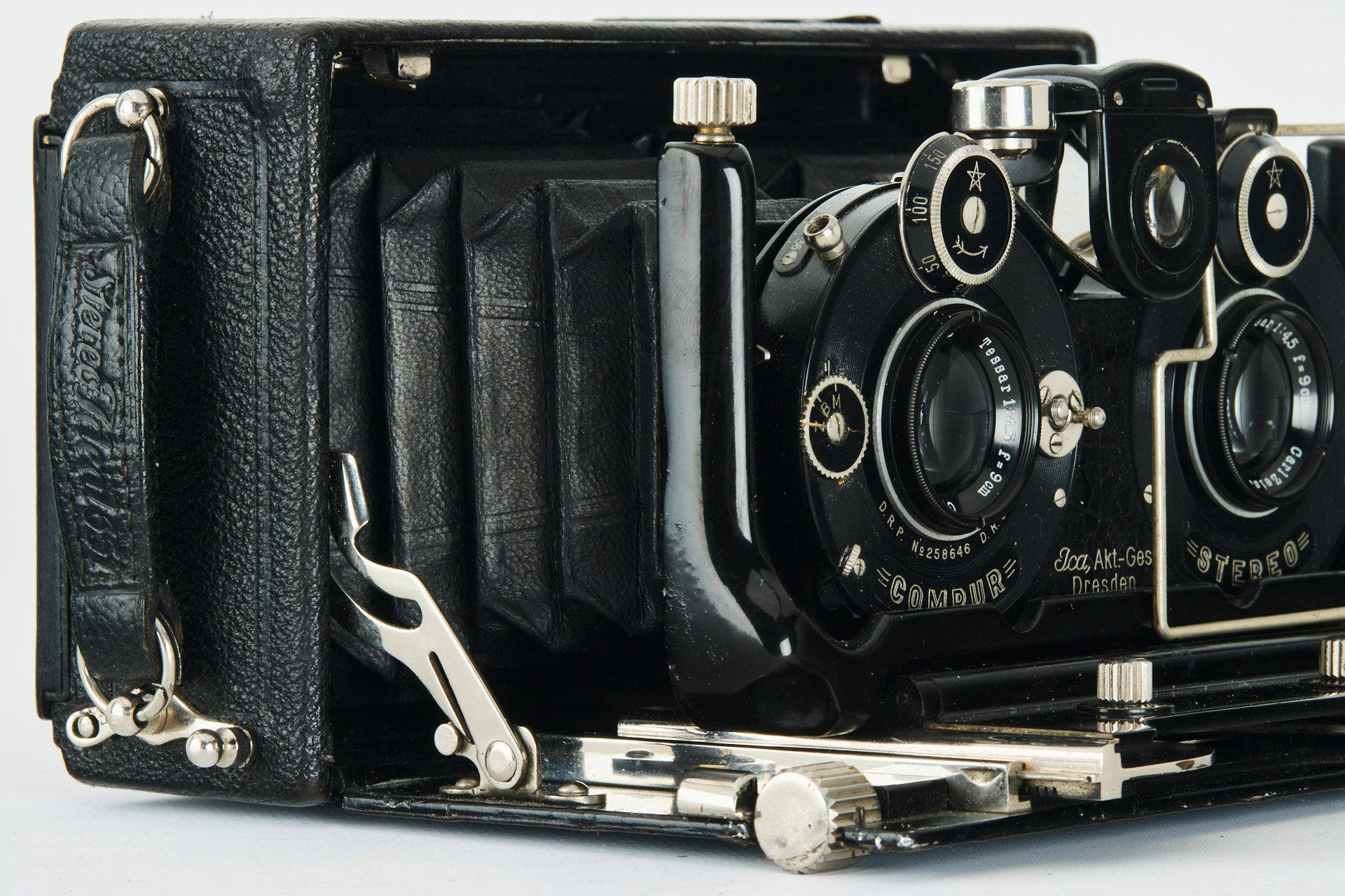 Ica, Dresden Stereo Camera Ideal 651    CE11483