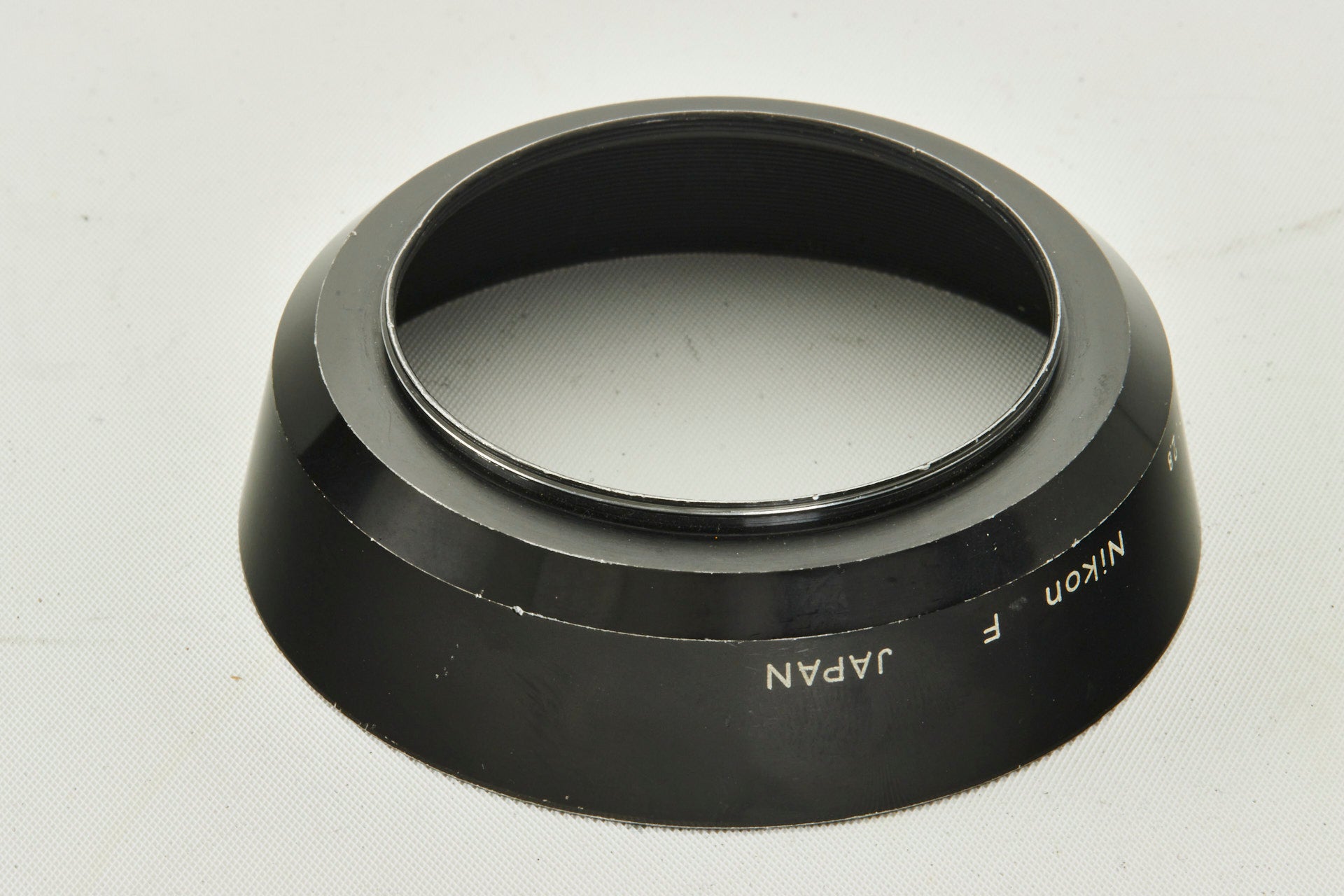 Nikon F  Japan f=3,5cm 1:2,8 Hood Gegenlichtblende  52mm CE10937
