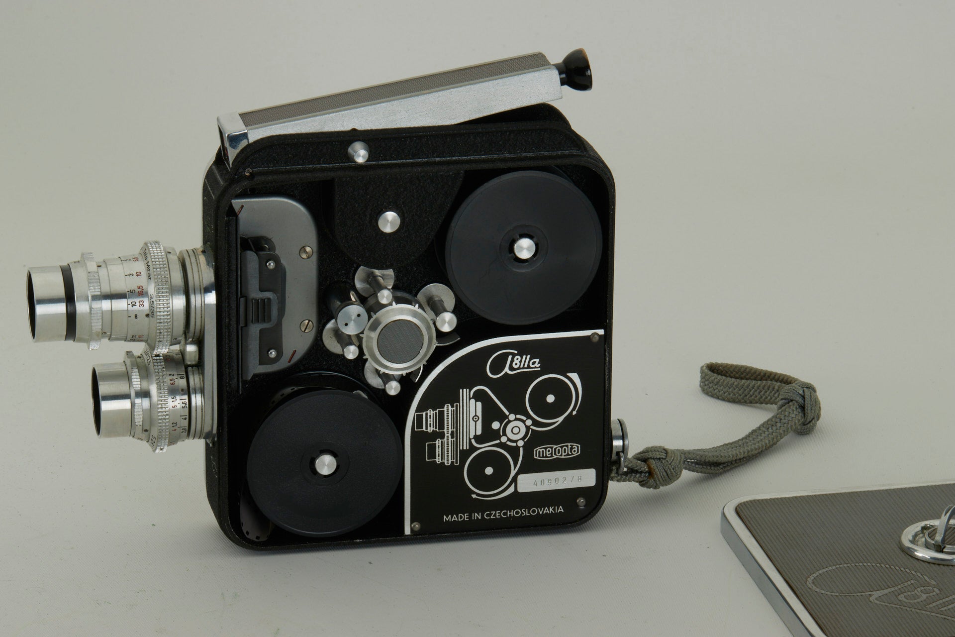 Meopta Meopta Admira 8 IIA 8mm Film Movie Camera w/ Mirar 12.5 & 35mm CE11004