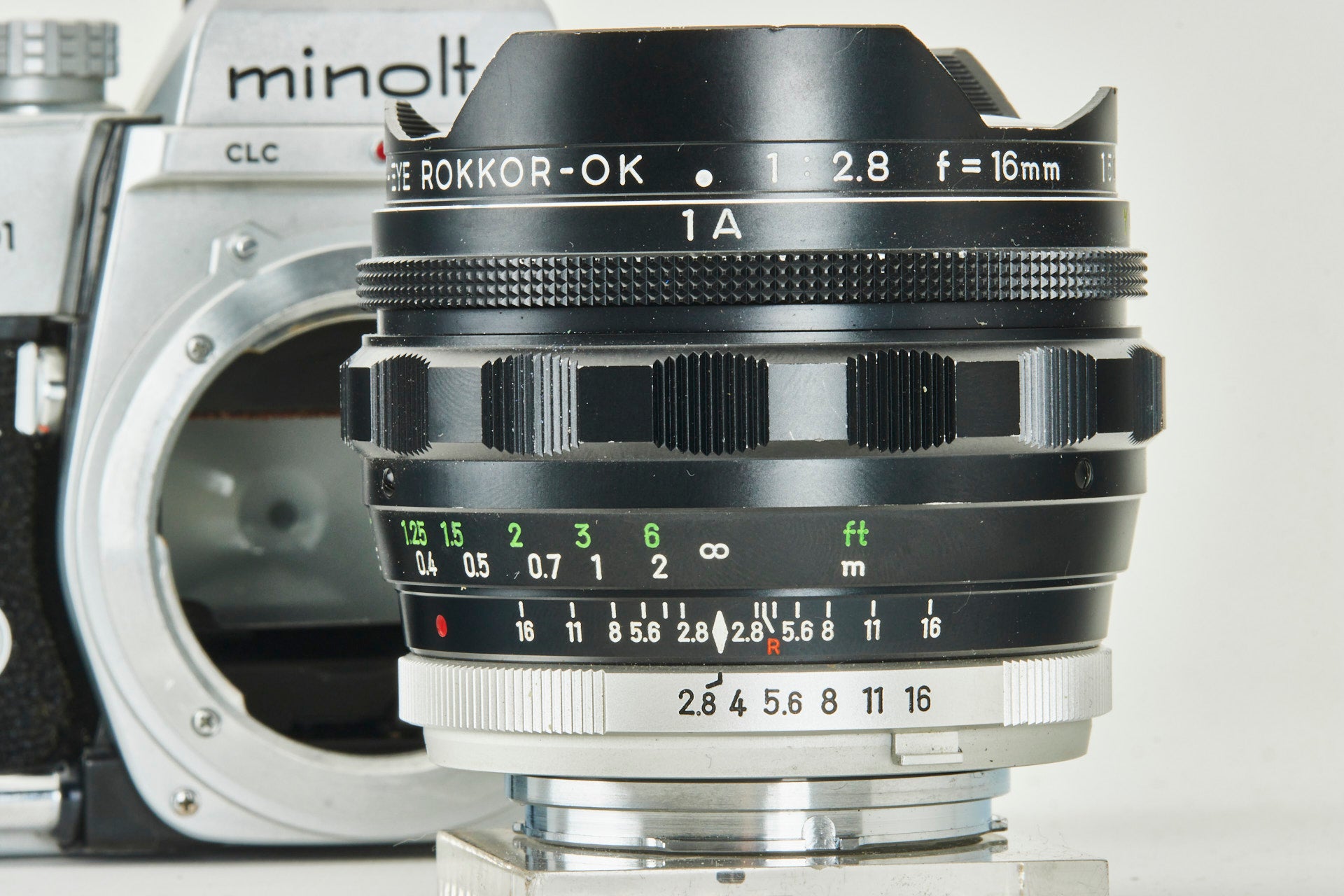 Minolta SR T 101 Fish Eye 2,8/16mm CE10796