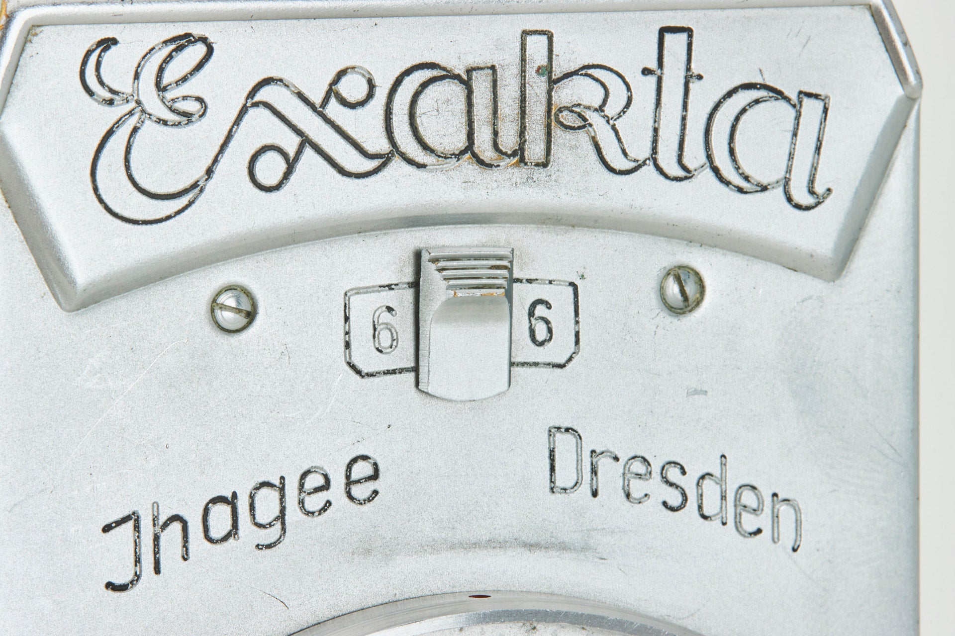 Exakta 66 post-war  CE11451