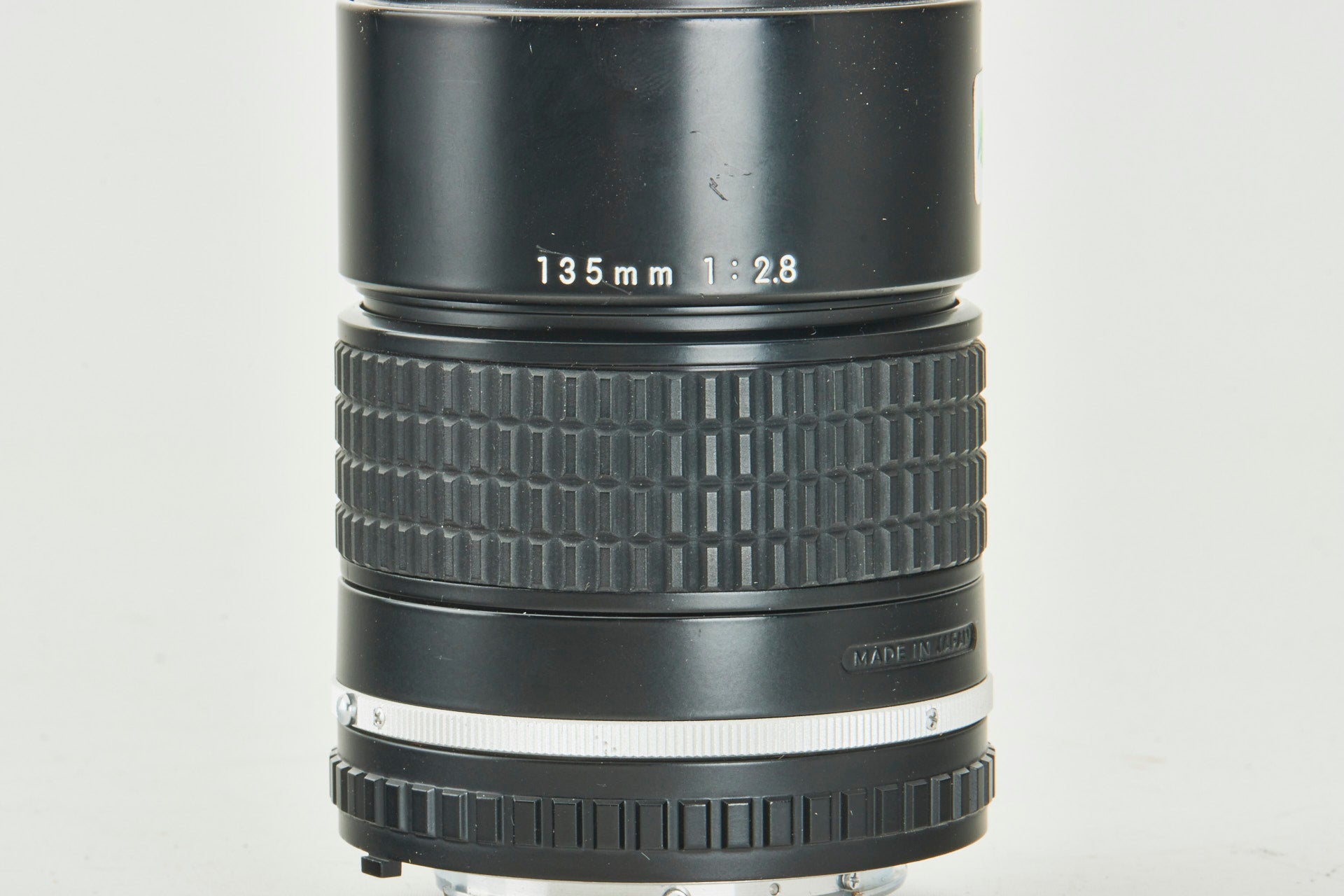 Nikon Serie E 2,8/135mm mint CE10591