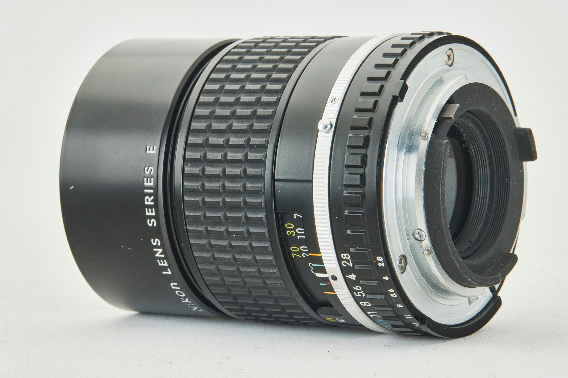 Nikon Serie E 2,8/135mm mint CE10591