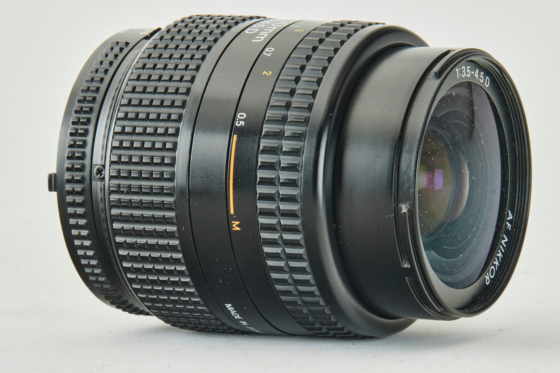 Nikon AF Nikkor 28-70mm 3,5-4,5D  OVP CE11498