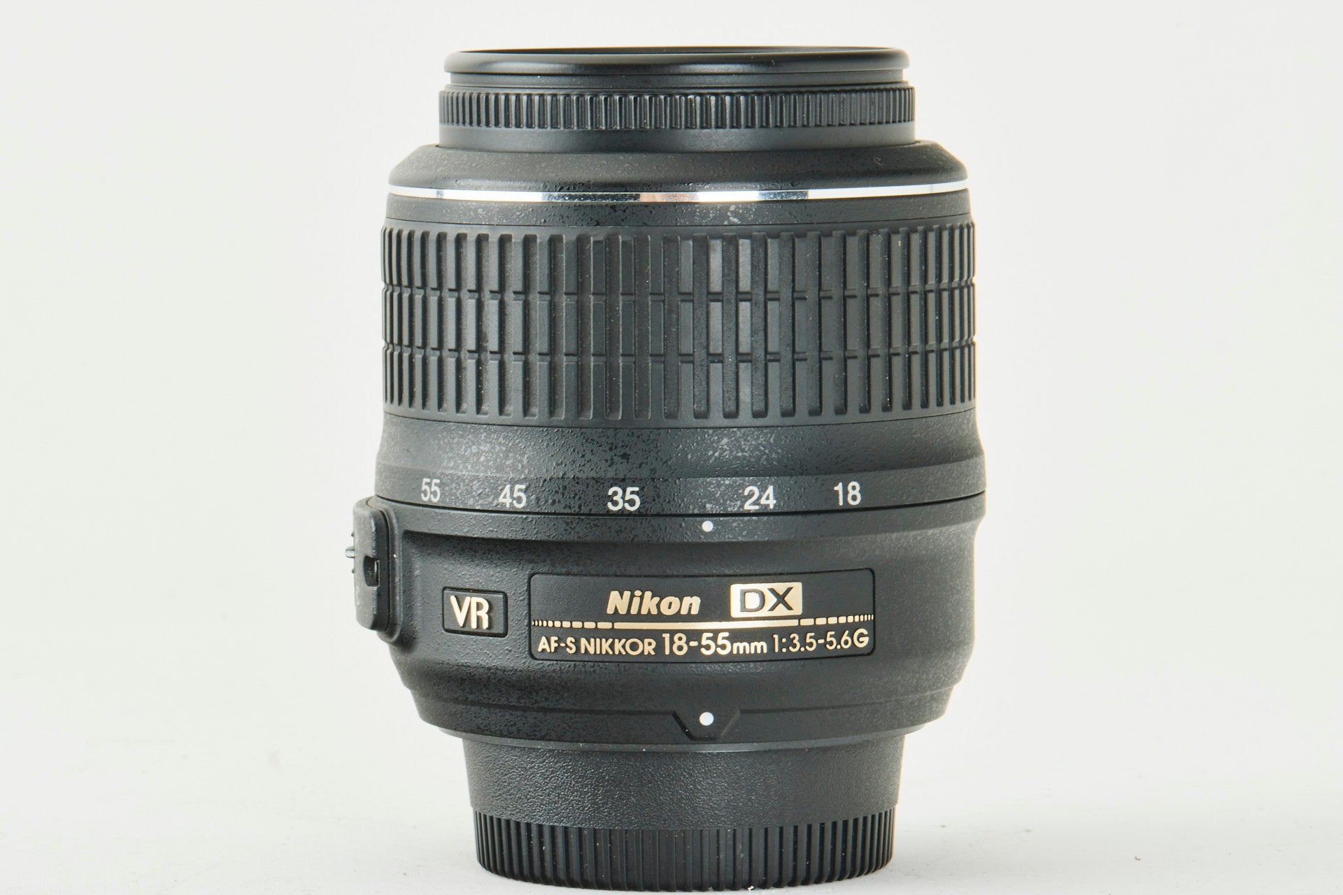 Nikon DX AF-S Nikkor 18-55mm 3,5-5,6G CE11499