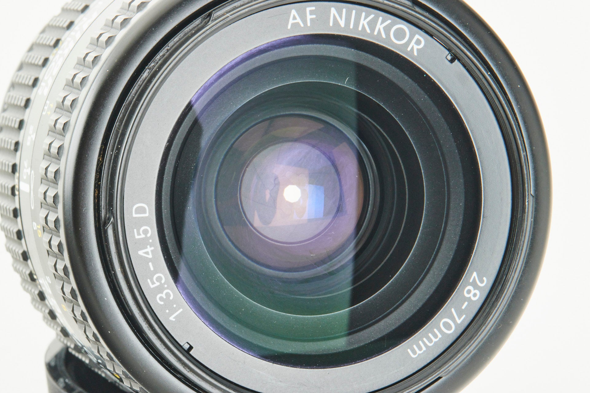 Nikon AF Nikkor 28-70mm 3,5-4,5D  OVP CE11498