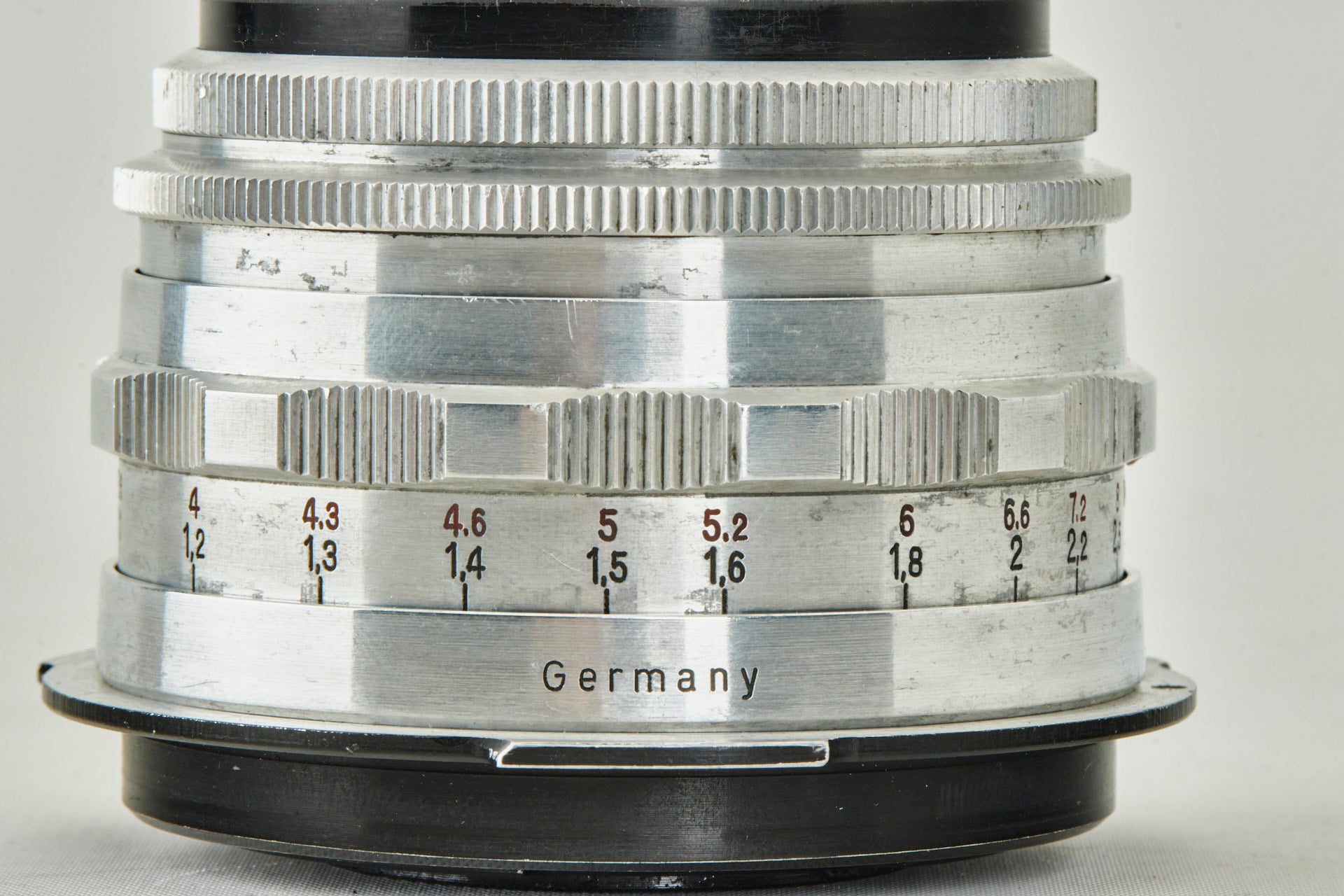 Ihagee Exakta 66 vertical Post-War w. Tessar 2.8/80mm T CE11451
